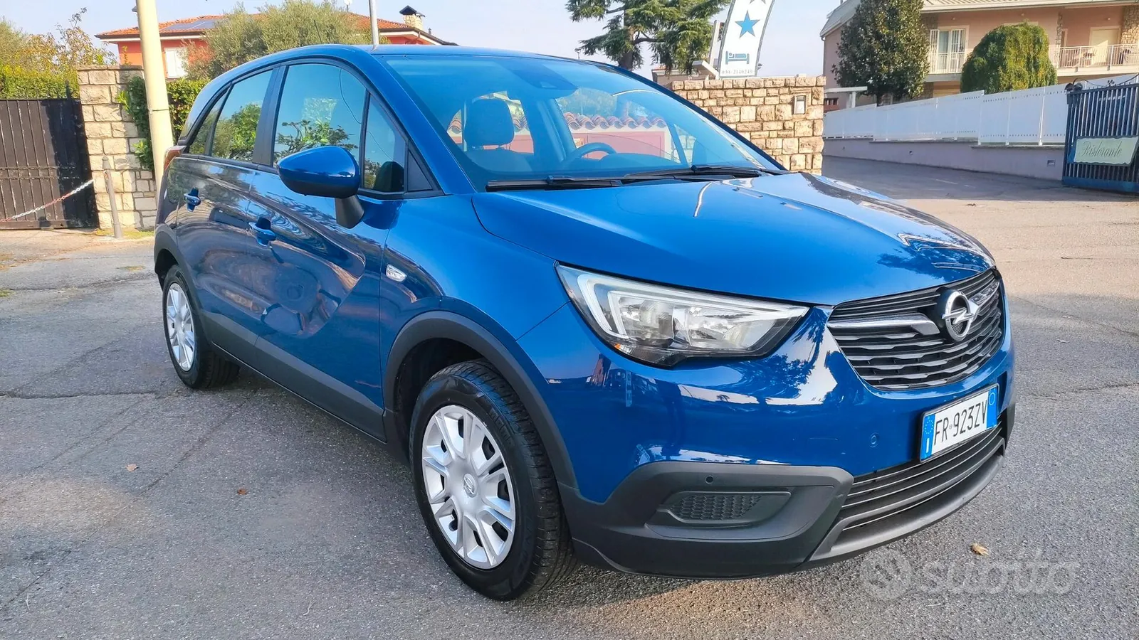 Opel Crossland X 2018 photo 3