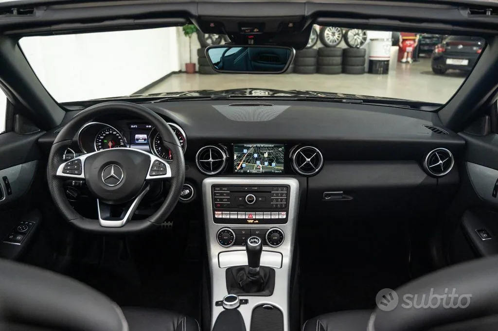 Mercedes-Benz Slc 2018 photo 2
