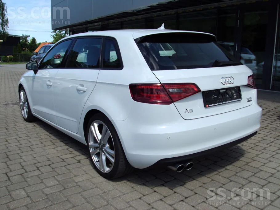 Audi A3 2015 photo 4