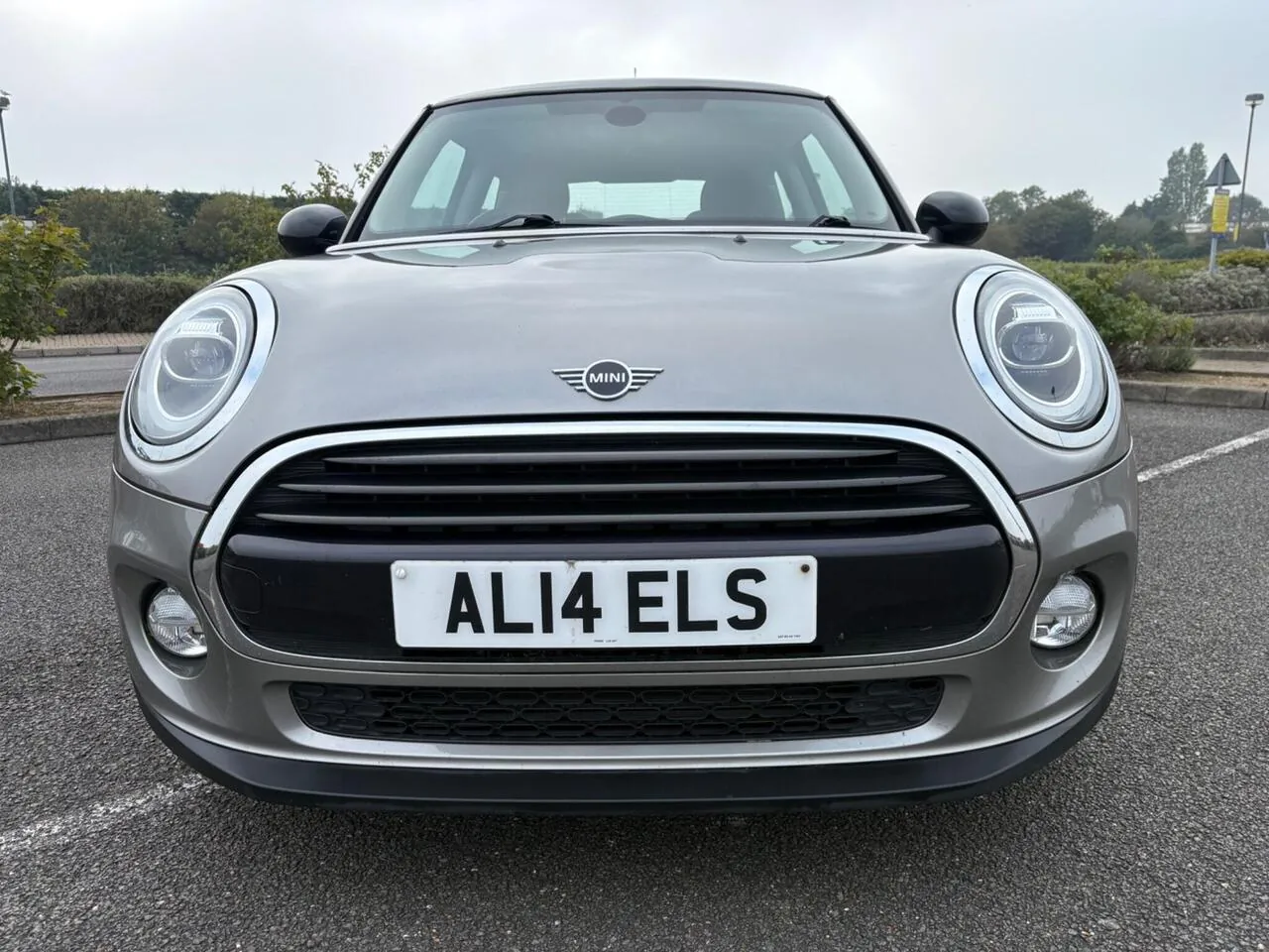Mini Hatch 2018 photo 2