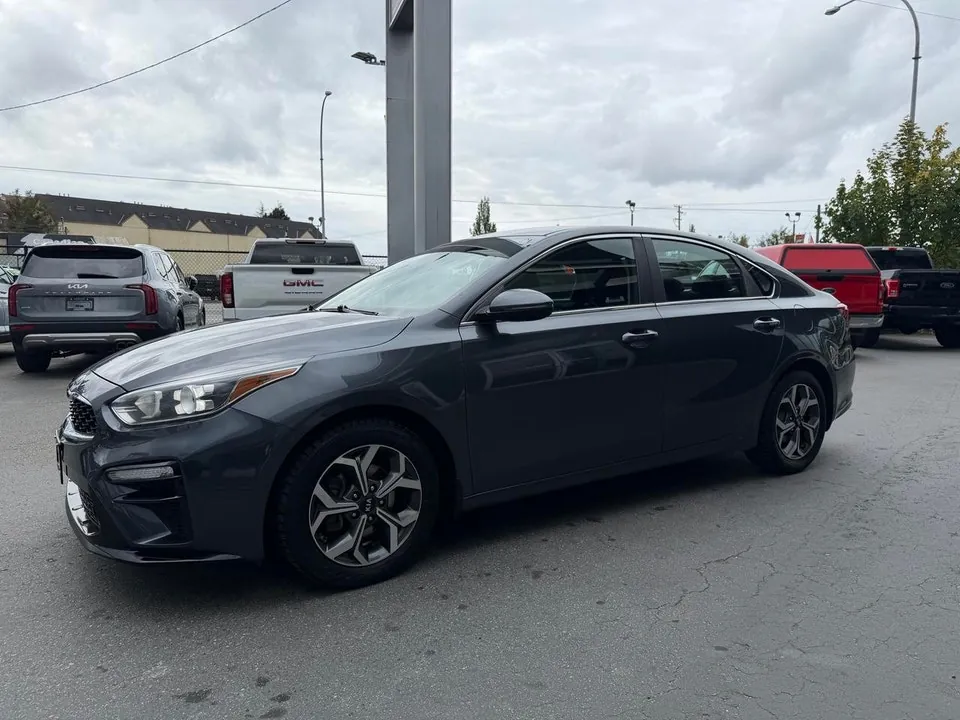 Kia Forte 2021 photo 3