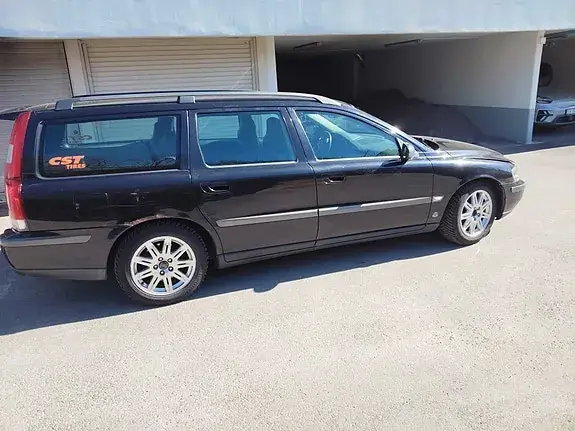 Volvo V70 2004 photo 3