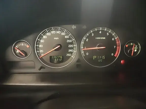 Volvo V70 2004 photo 5