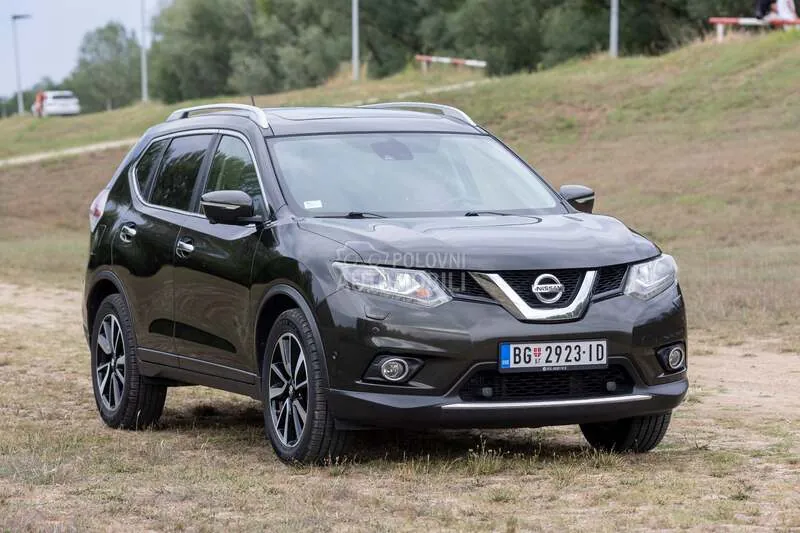 Nissan X-Trail 2016 photo 2
