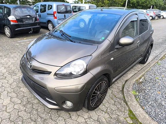 Toyota Aygo 2012 photo 5