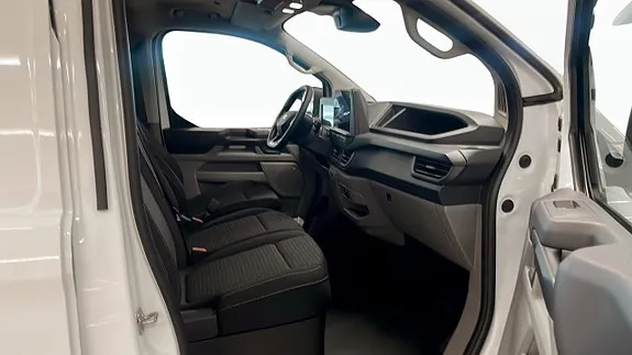 Ford Custom 2025 photo 3