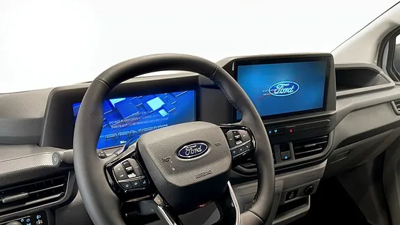 Ford Custom 2025 photo 4