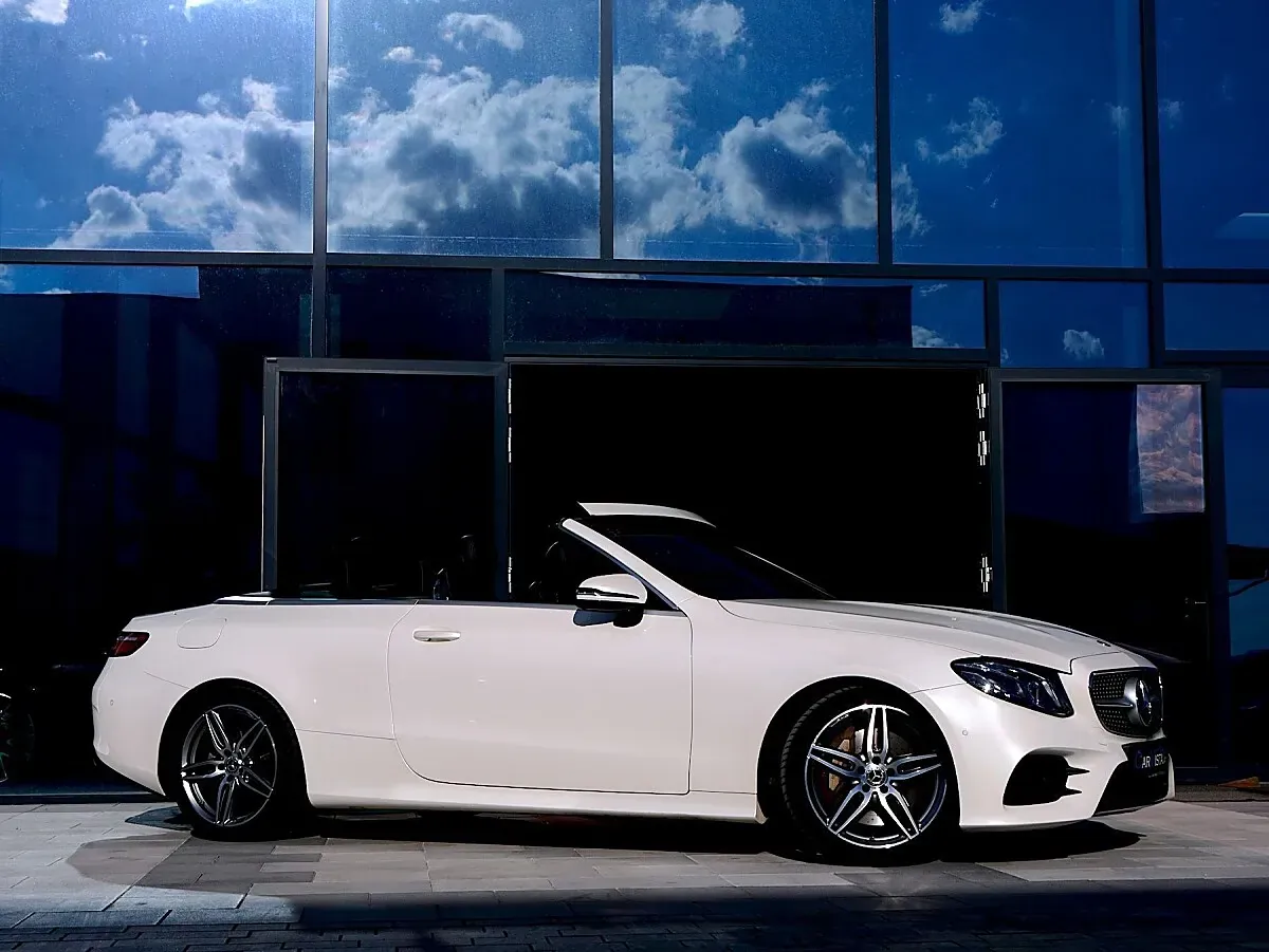 Mercedes-Benz E-Class 2019 photo 3