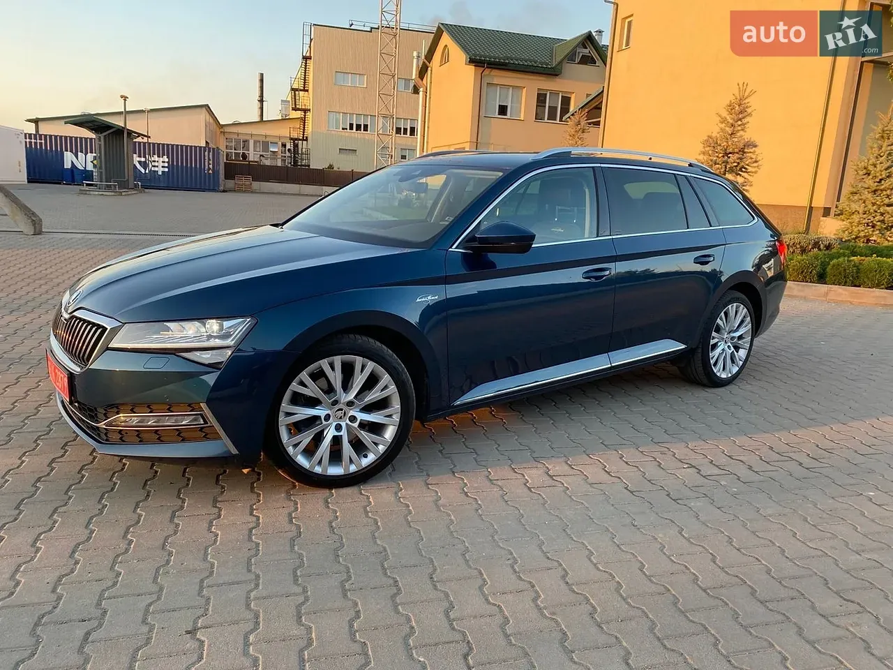 Skoda Superb 2019 photo 3