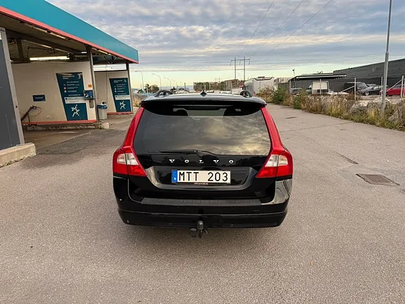 Volvo V70 2013 photo 4