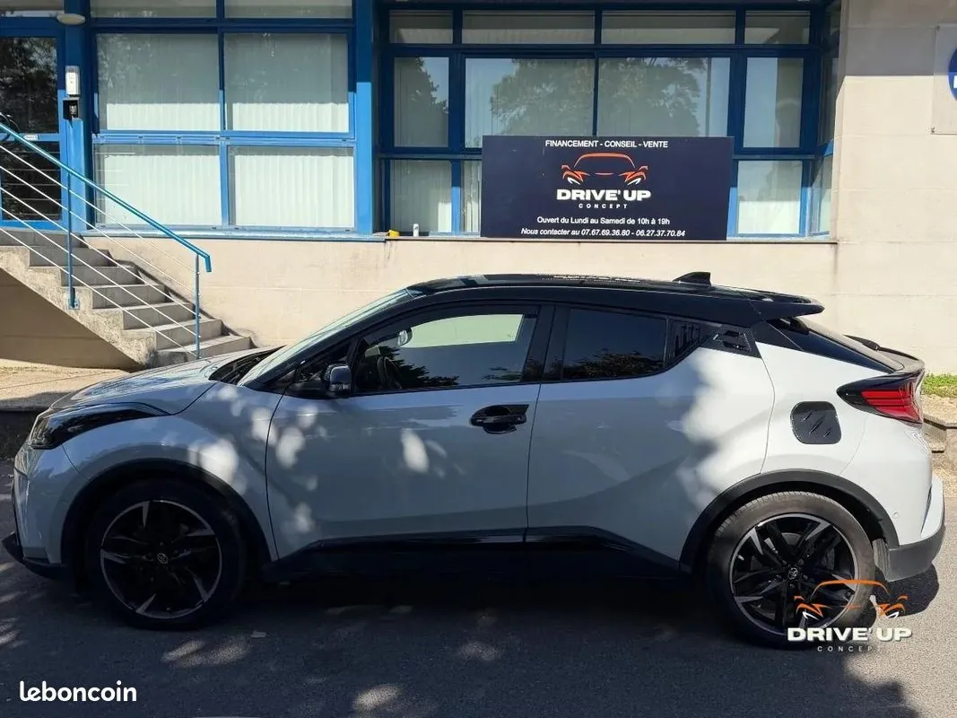 Toyota C-Hr 2023 photo 5