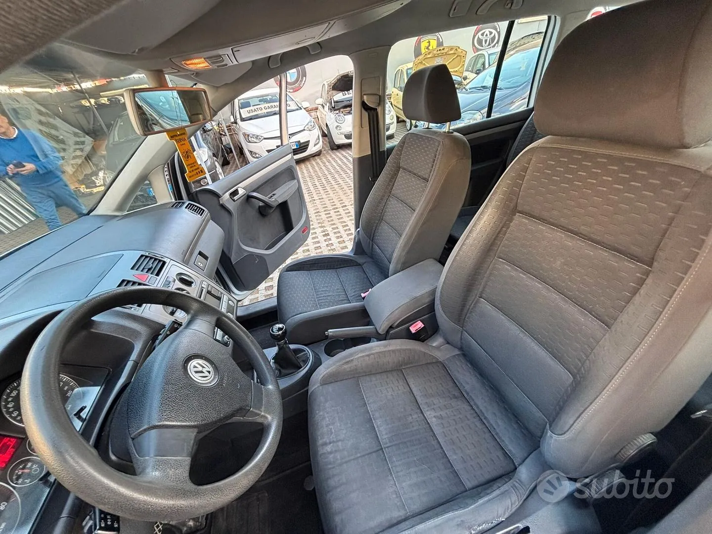 Volkswagen Touran 2007 photo 5