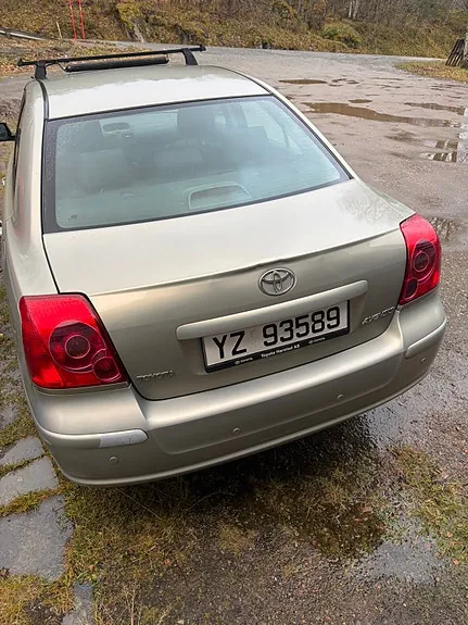 Toyota Avensis 2005 photo 4