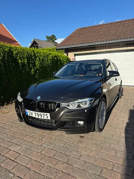 BMW 330I