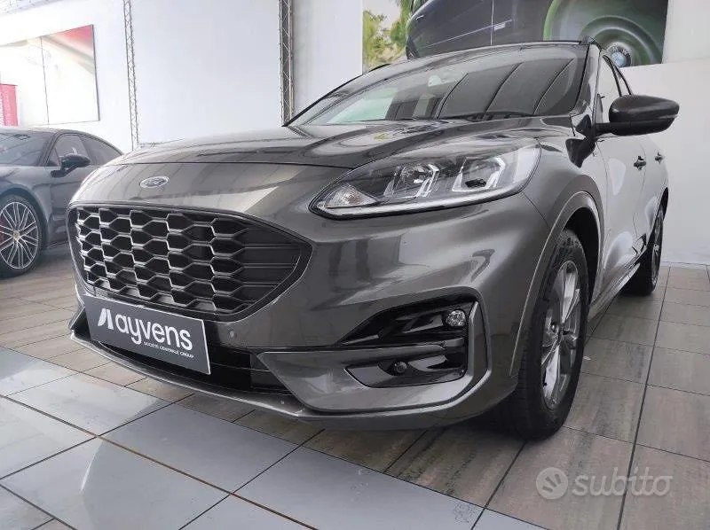 Ford Kuga 2022 photo 2