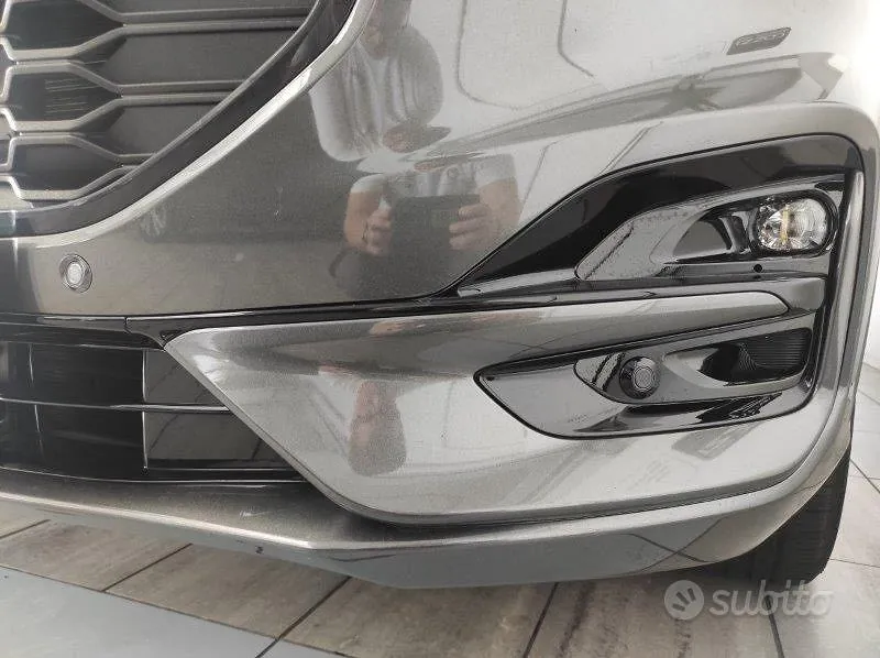 Ford Kuga 2022 photo 3