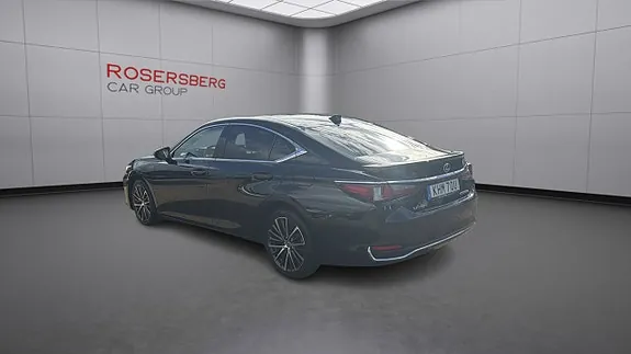 Lexus Es300H 2023 photo 3