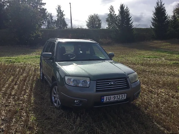 Subaru Forester 2006 photo 3