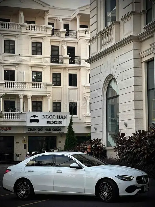 Mercedes-Benz C-Class 2022 photo 2