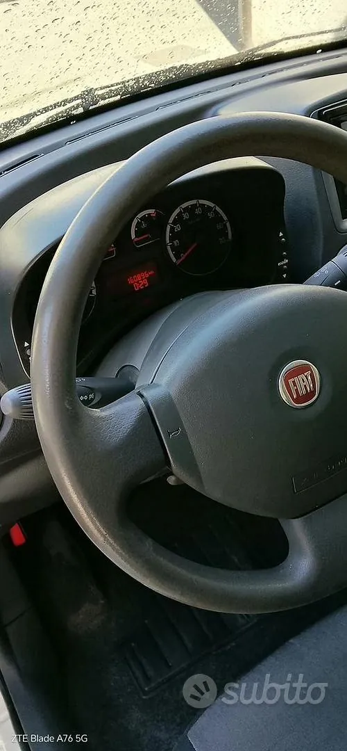 Fiat Panda 2011 photo 4