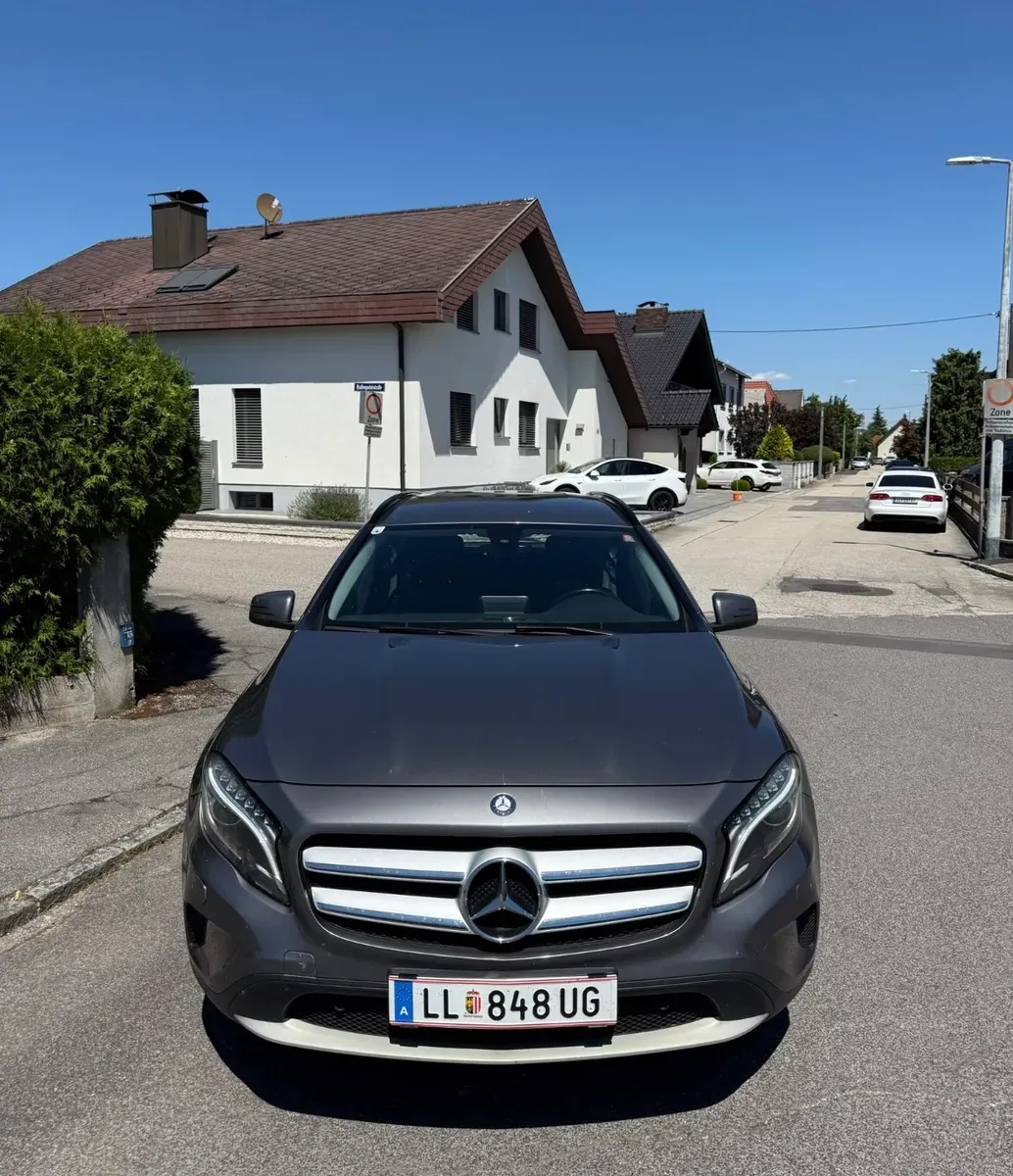 Mercedes-Benz Gla 2016 photo 2