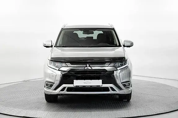 Mitsubishi Outlander 2019 photo 3