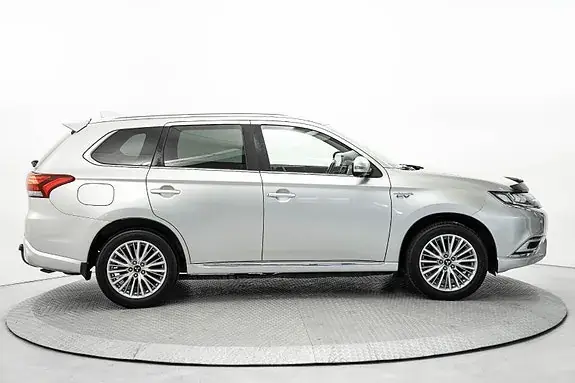 Mitsubishi Outlander 2019 photo 4
