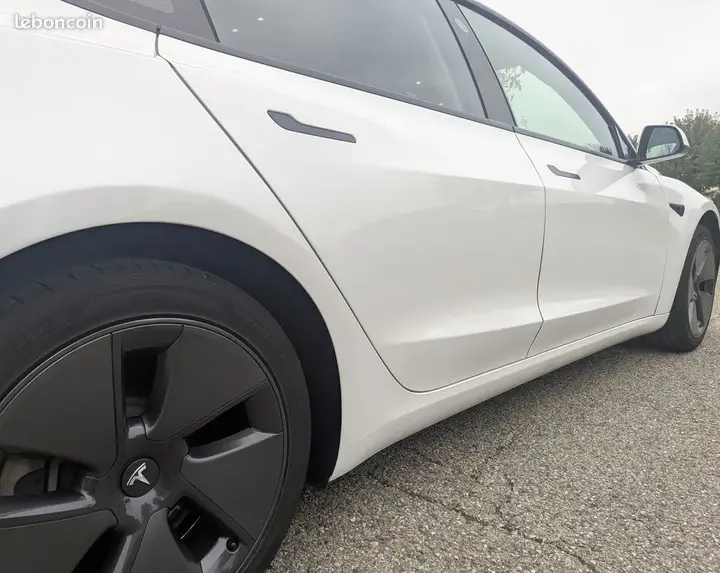 Tesla Model 3 2021 photo 5