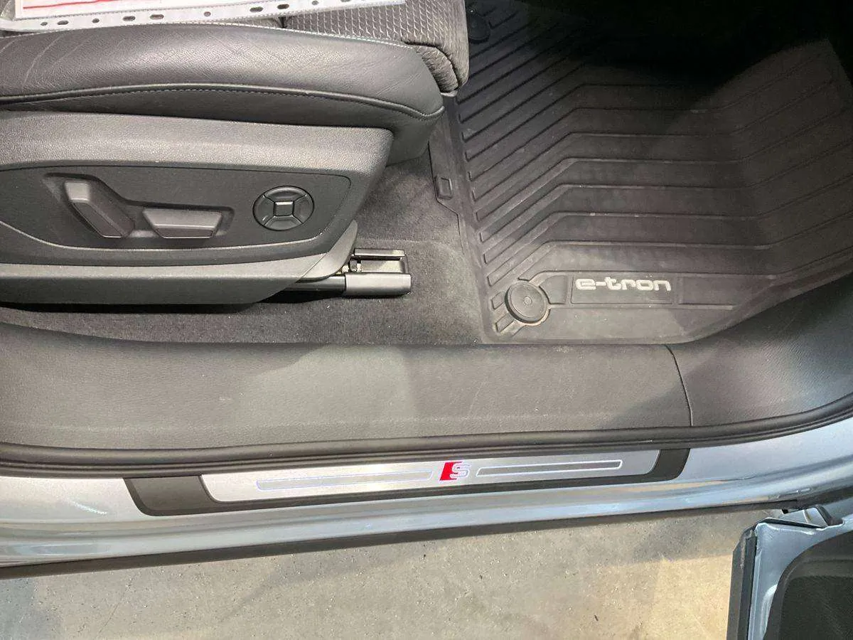 Audi E-Tron 2021 photo 3