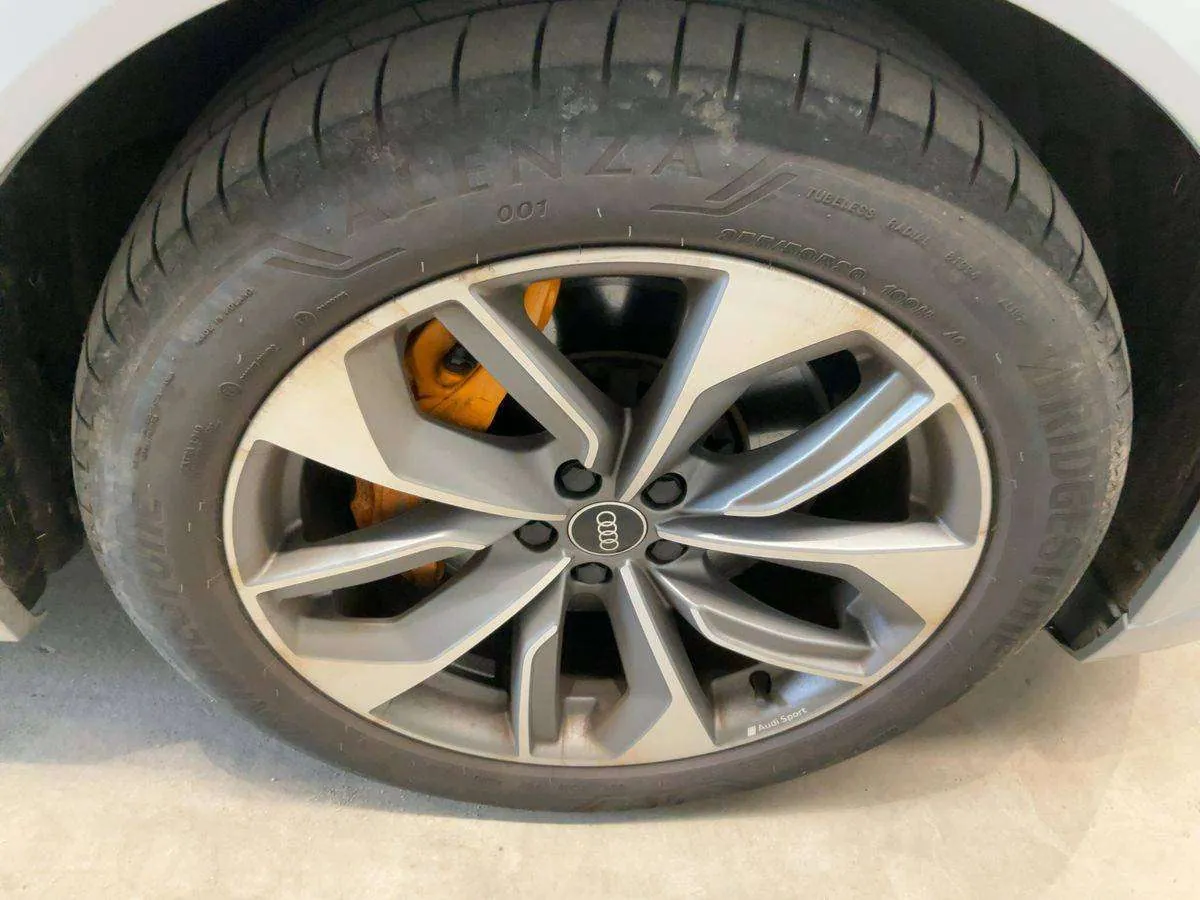 Audi E-Tron 2021 photo 4