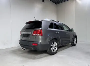 Kia Sorento 2012 photo 3