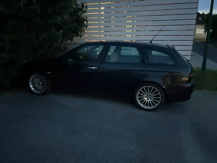 Alfa Romeo 156 2004 photo 3