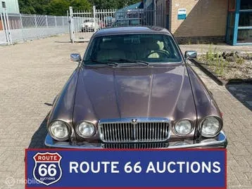 Jaguar Xj12 1984 photo 3
