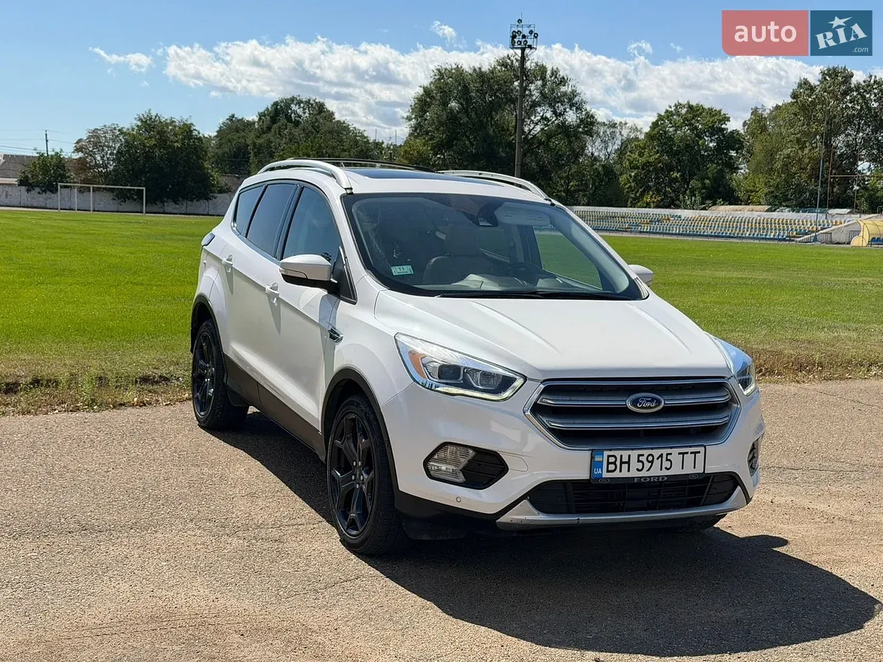 Ford Escape 2018 photo 3