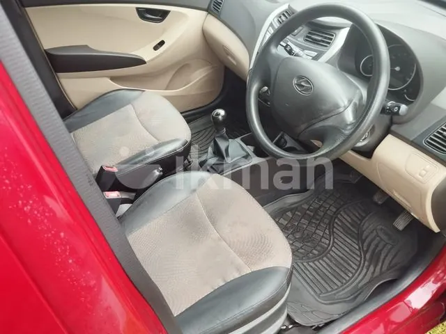 Hyundai Eon 2016 photo 2