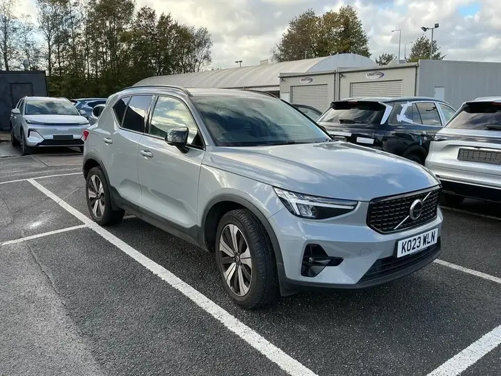 Volvo Xc40 2023 photo 4