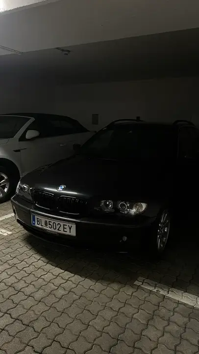 BMW 3 Series 2003 photo 3