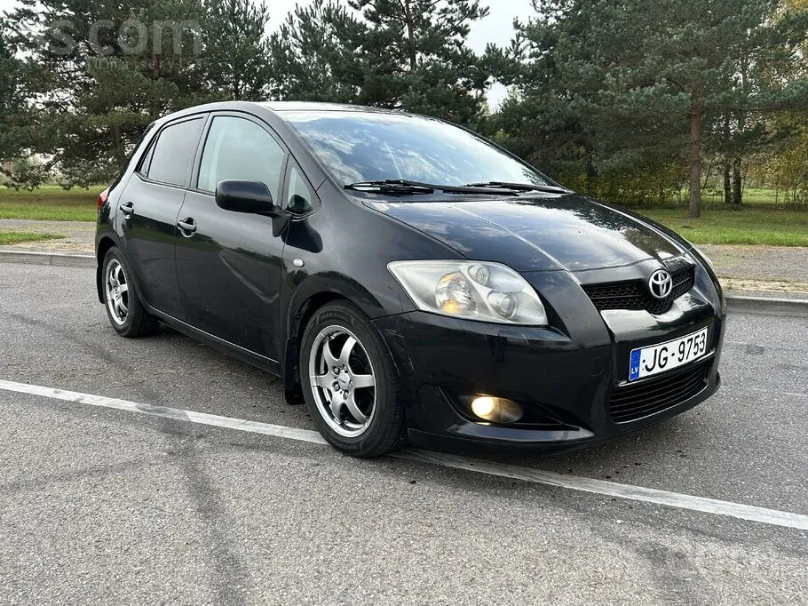 Toyota Auris 2007 photo 2