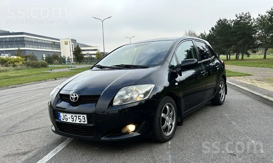 Toyota Auris