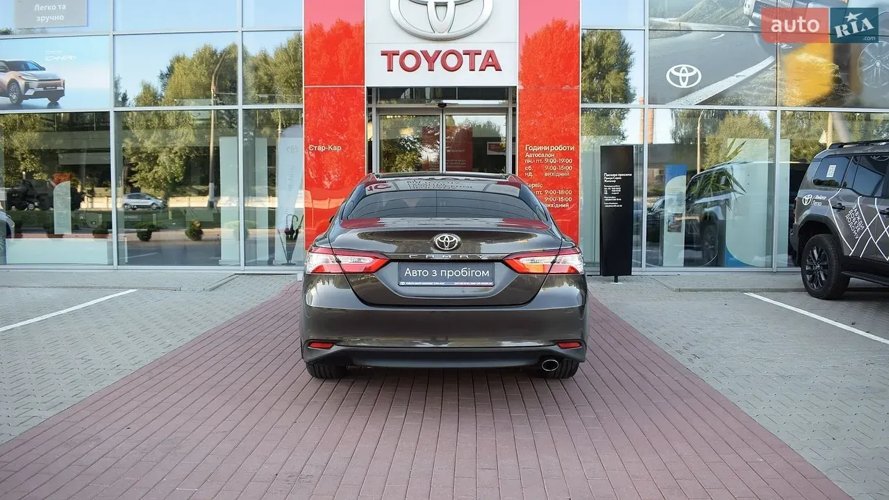 Toyota Camry 2020 photo 4
