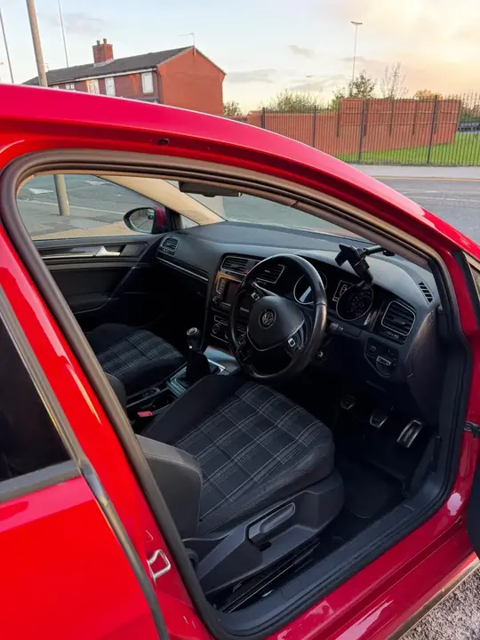 Volkswagen Golf 2013 photo 5