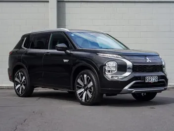 Mitsubishi Outlander 2026 photo 2