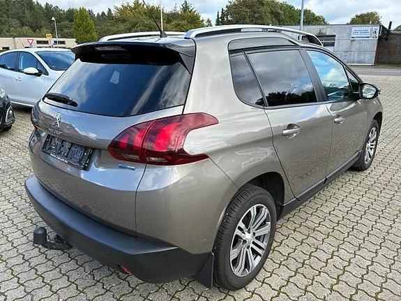 Peugeot 2008 2017 photo 3