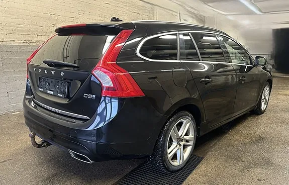 Volvo V60 2016 photo 4