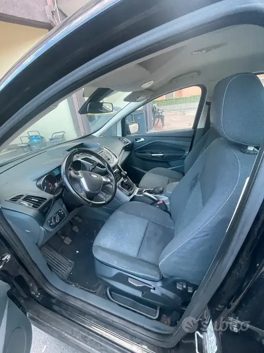 Ford C-Max 2013 photo 3