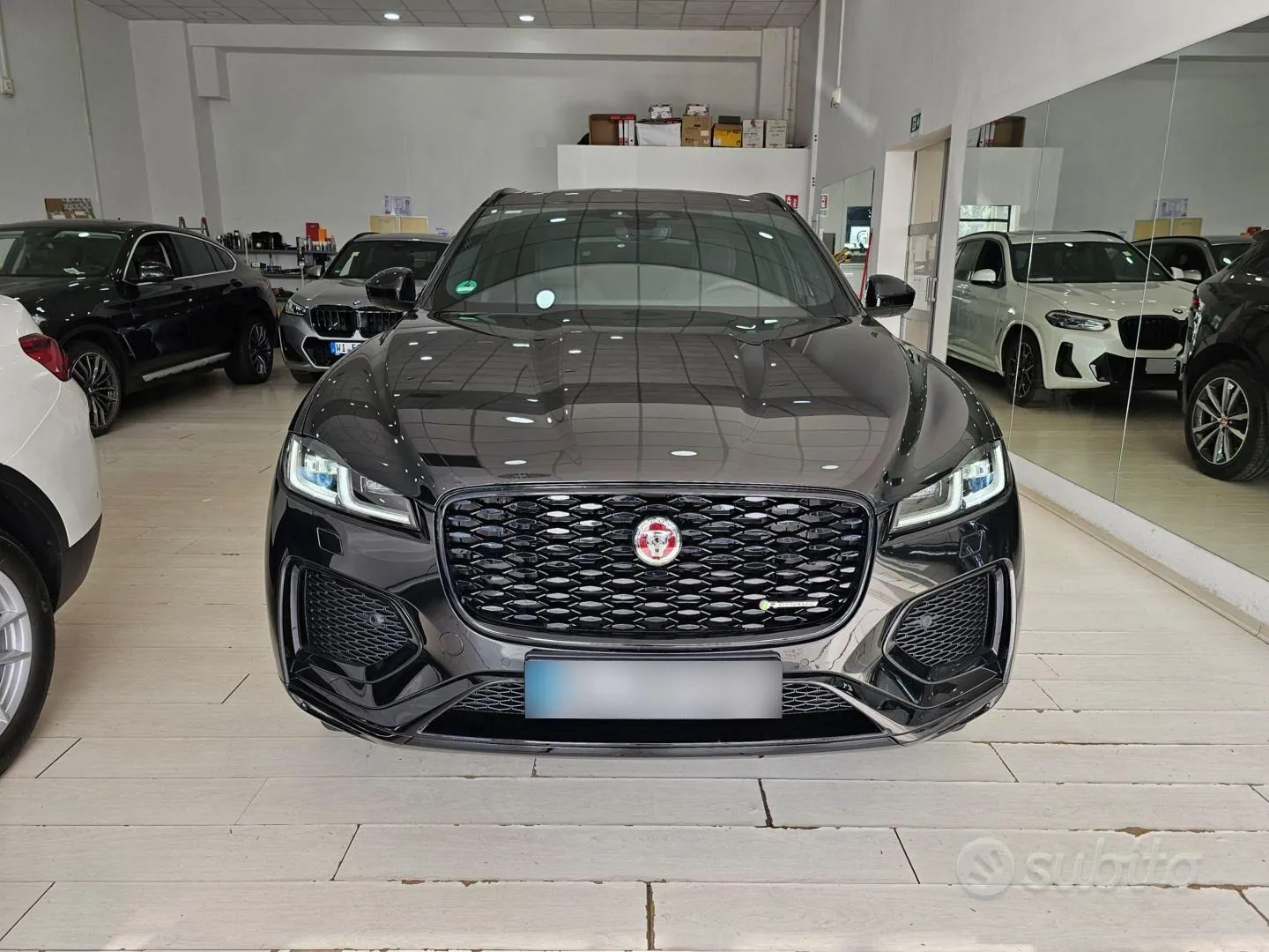 Jaguar F-Pace 2023 photo 3