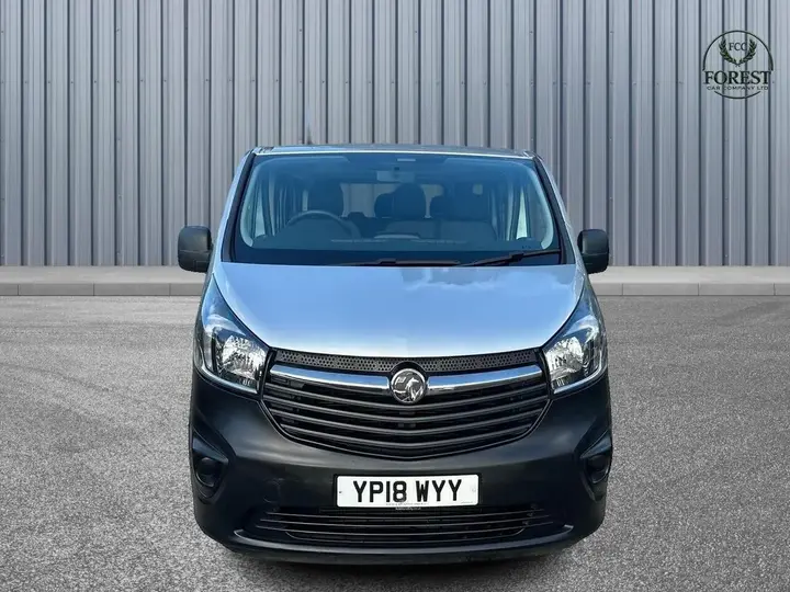 Vauxhall Vivaro 2018 photo 2