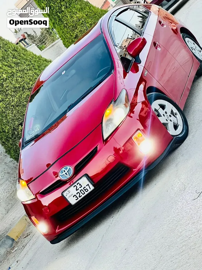 Toyota Prius 2013 photo 2
