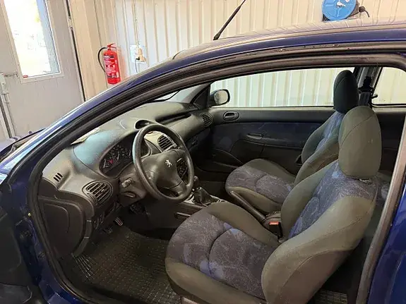 Peugeot 206 1999 photo 5