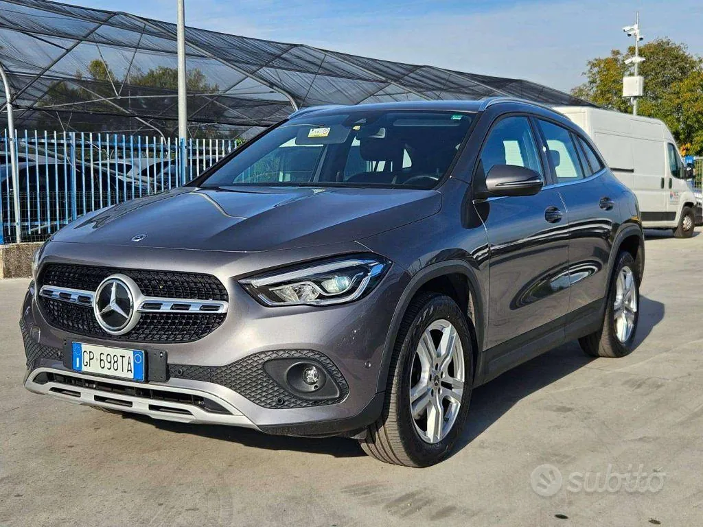 Mercedes-Benz Gla 2023 photo 2